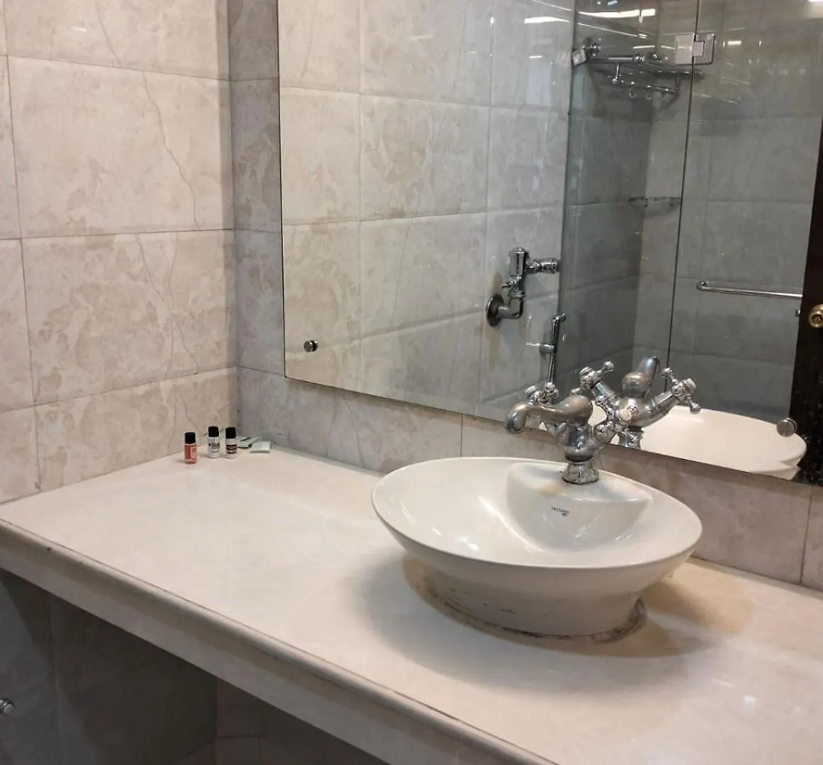 Hotel Baljees Regency Simlá